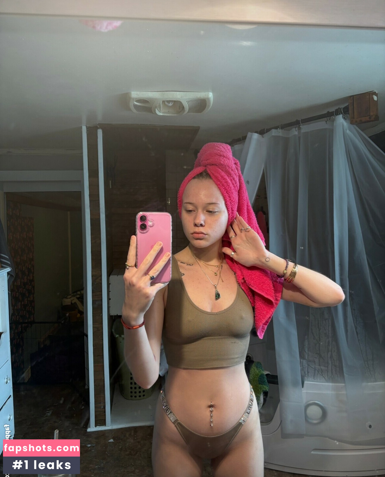 camrynnmag gallery photo #16