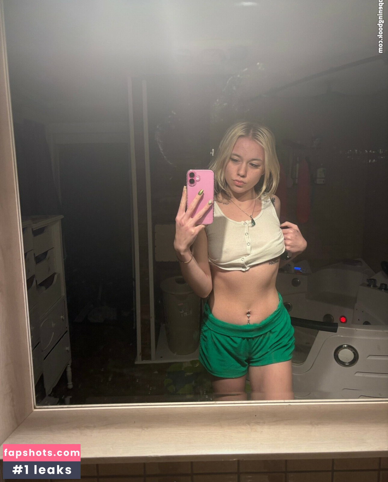 camrynnmag gallery photo #3