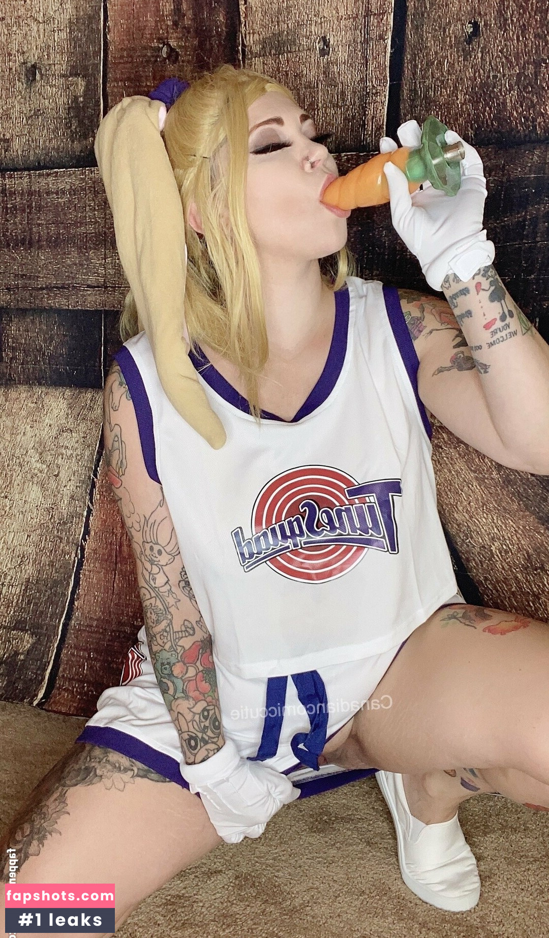 canadiancomiccutie gallery photo #28