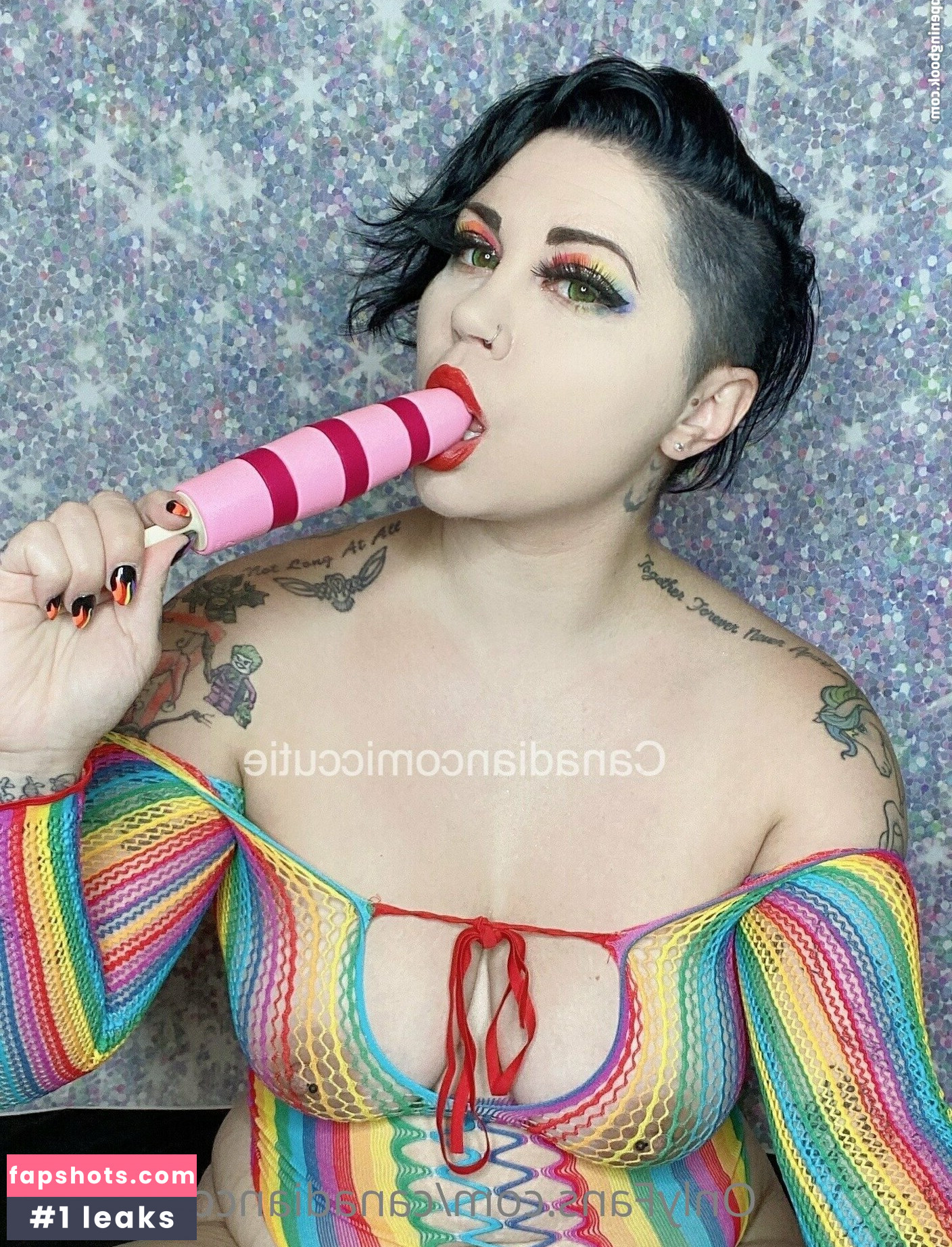 canadiancomiccutie gallery photo #57