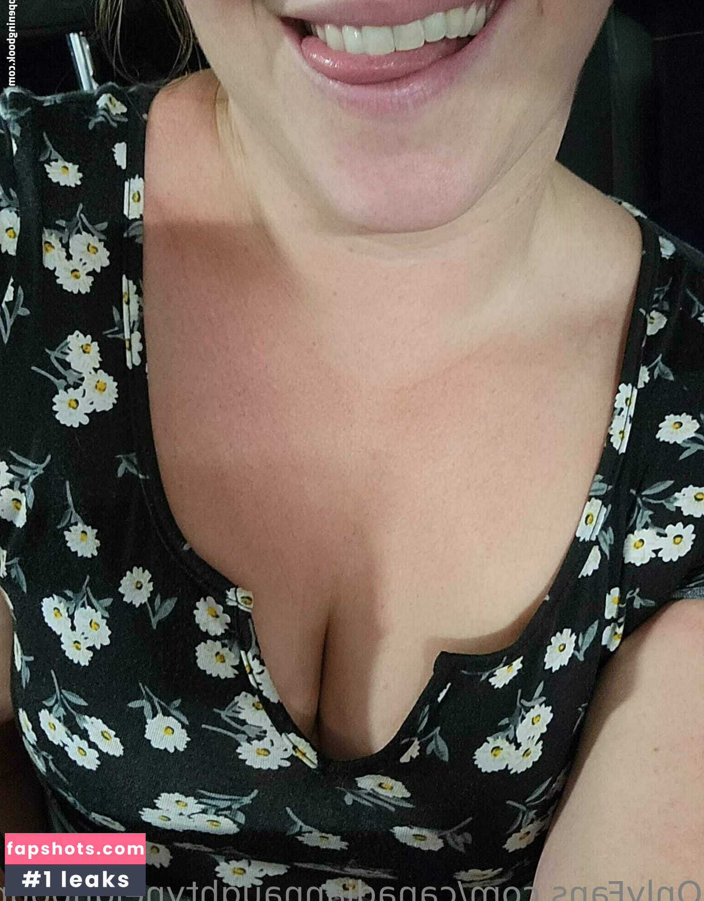 canadiannaughtyneighbour gallery photo #25