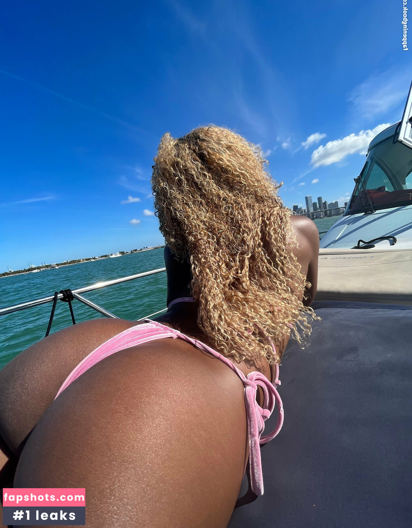 canadianyogababe Nude Leaks OnlyFans Photos #10 - LeakJerk