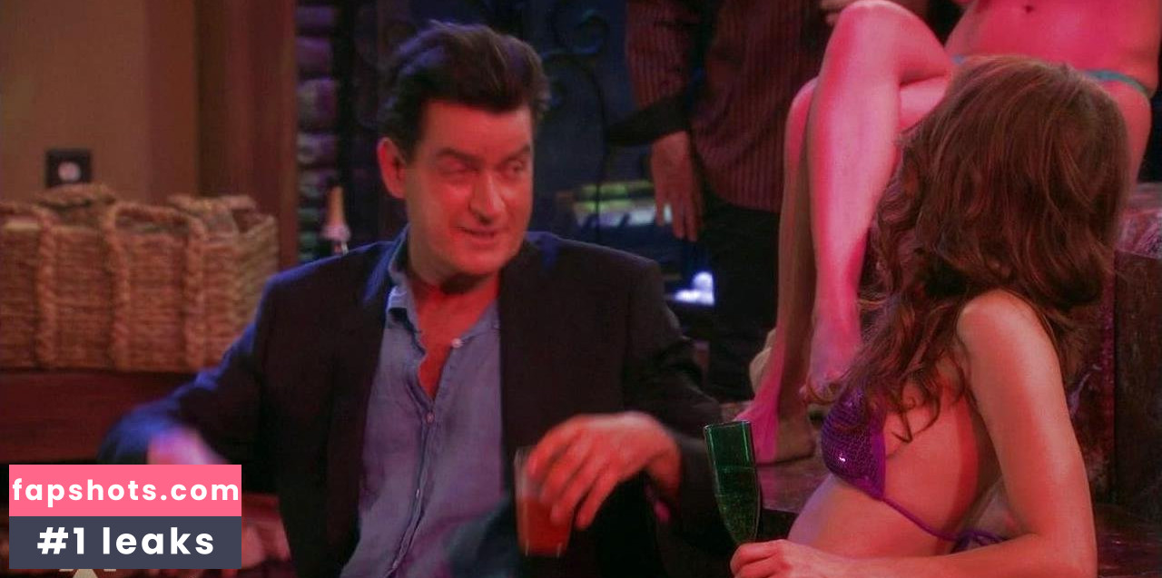 Candace Bailey gallery photo #39