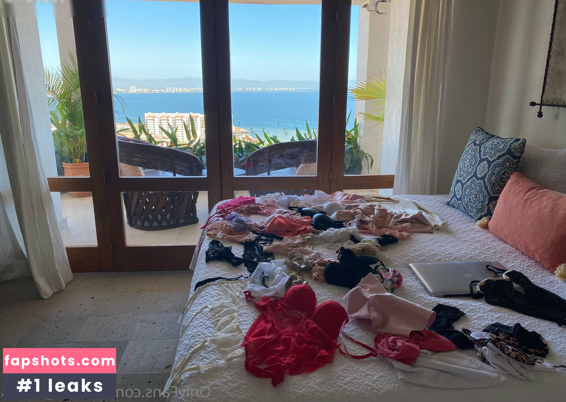 Candee Licious gallery photo #83