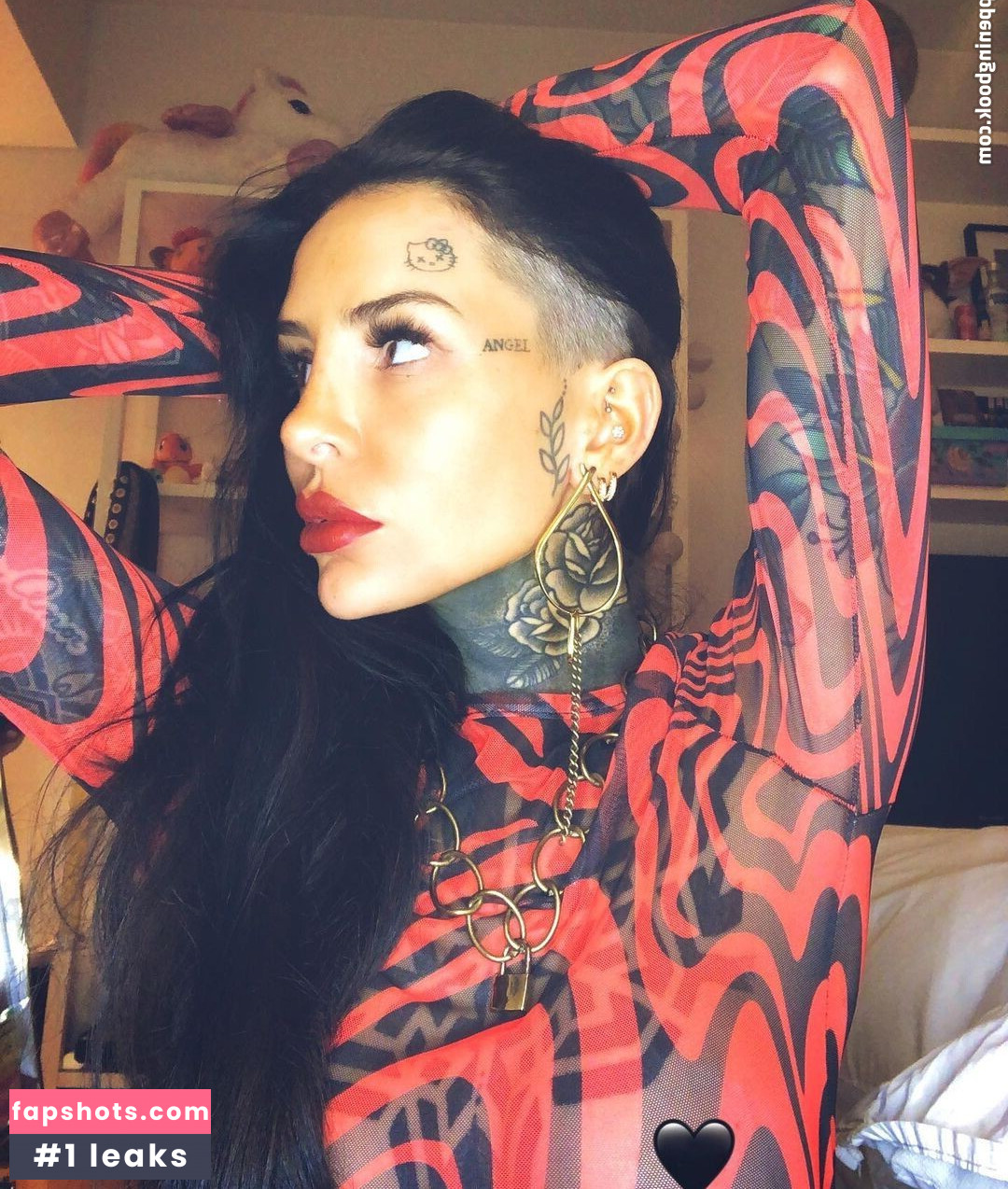 Candelaria Tinelli gallery photo #25