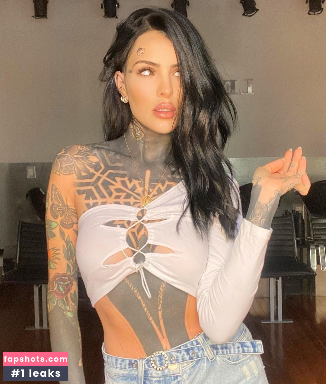 Candelaria Tinelli gallery photo #30