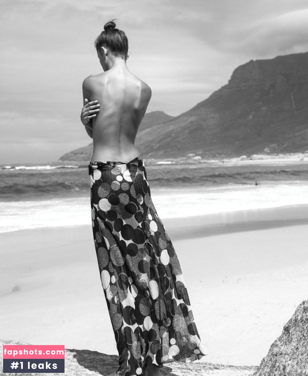 Candice Blackburn gallery photo #4