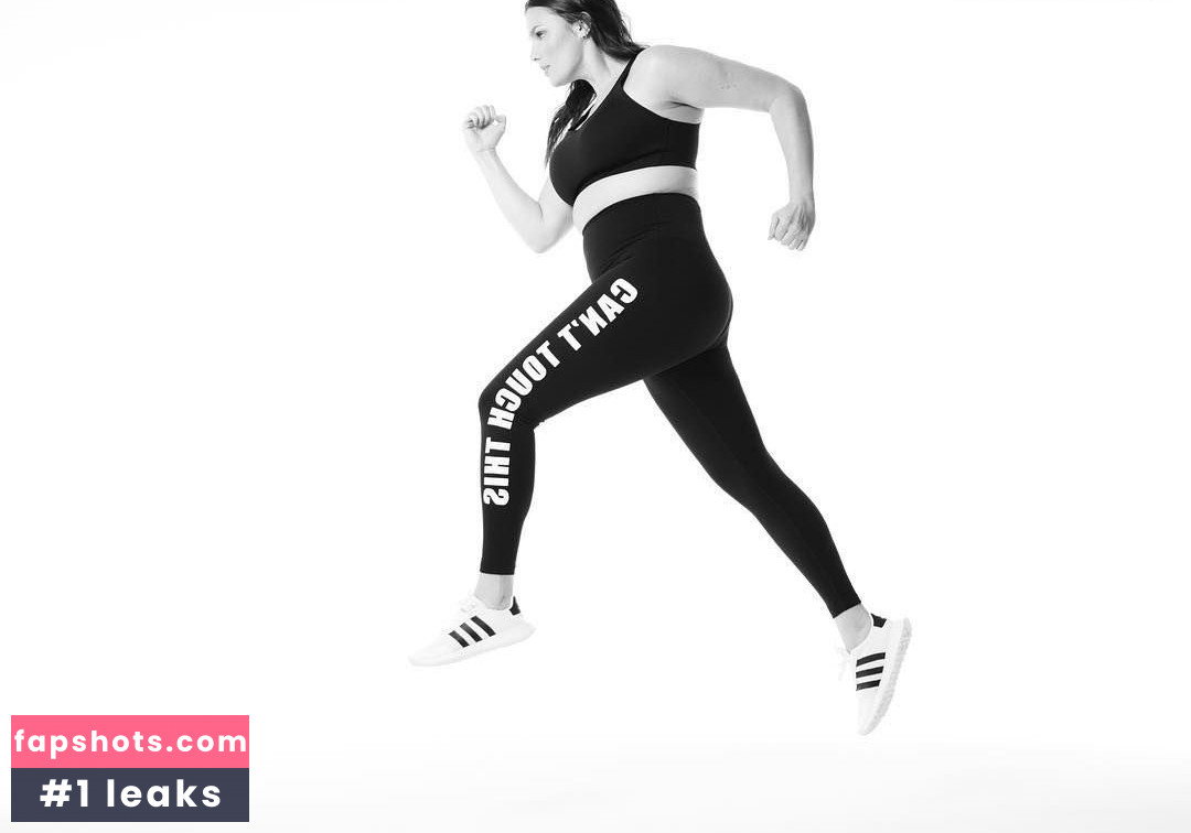 Candice Huffine gallery photo #18