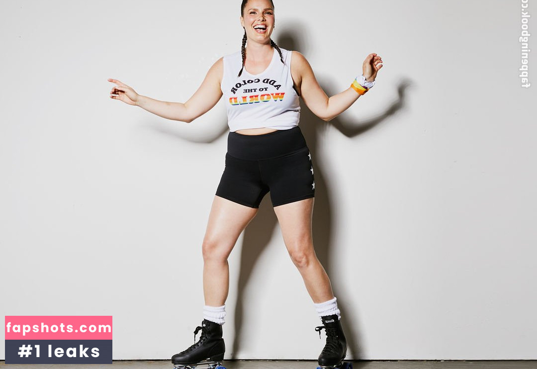 Candice Huffine gallery photo #22