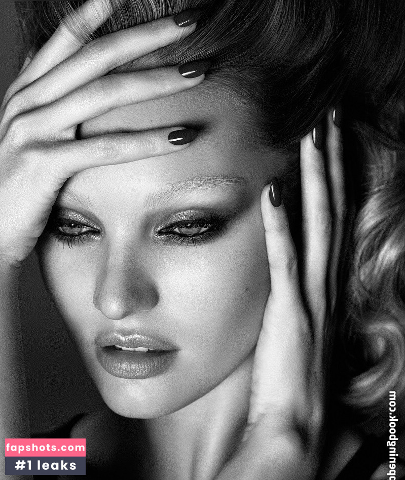 Candice Swanepoel gallery photo #129