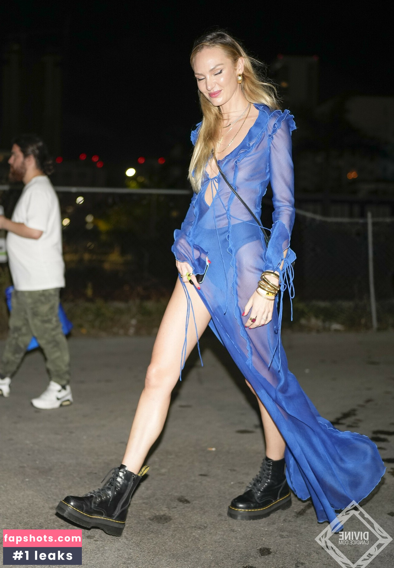 Candice Swanepoel gallery photo #24