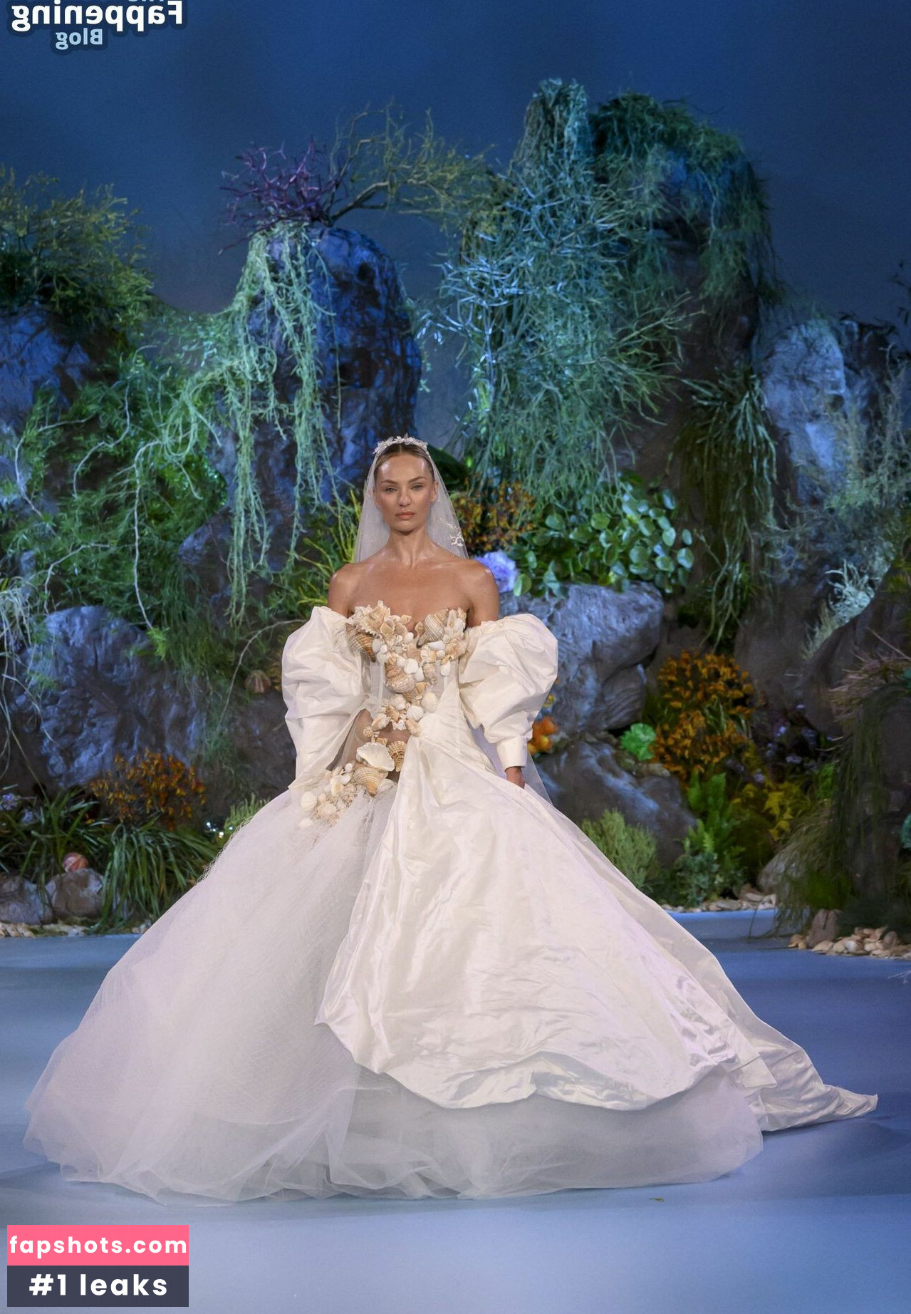 Candice Swanepoel gallery photo #239