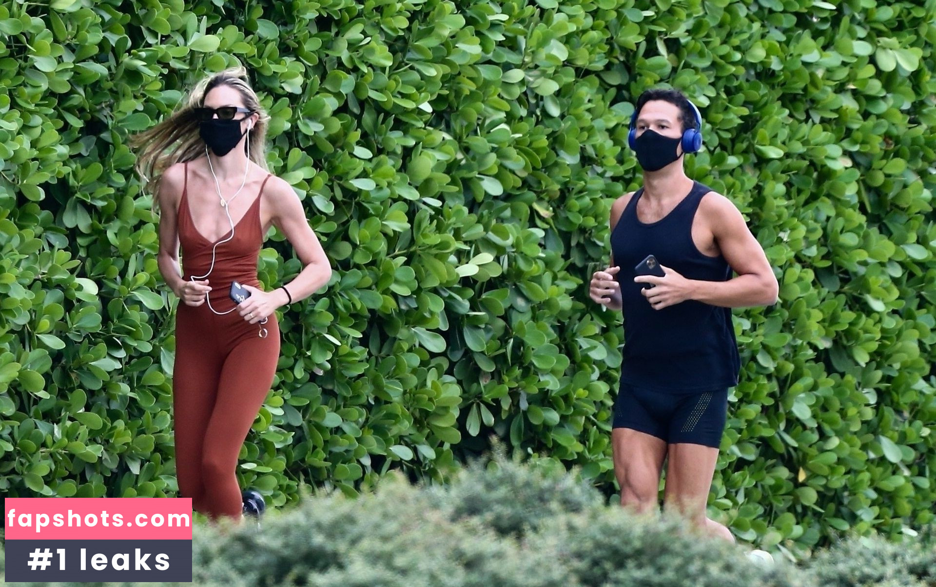 Candice Swanepoel gallery photo #693