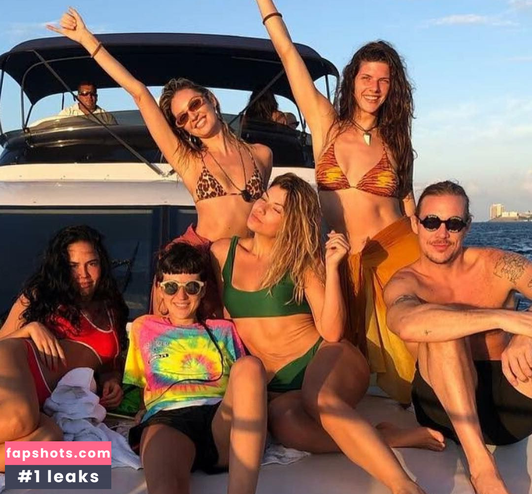 Candice Swanepoel gallery photo #789