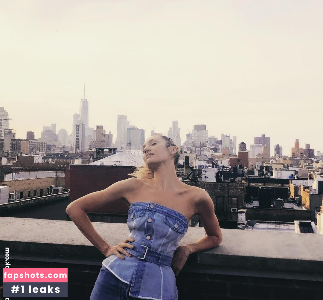 Candice Swanepoel gallery photo #811