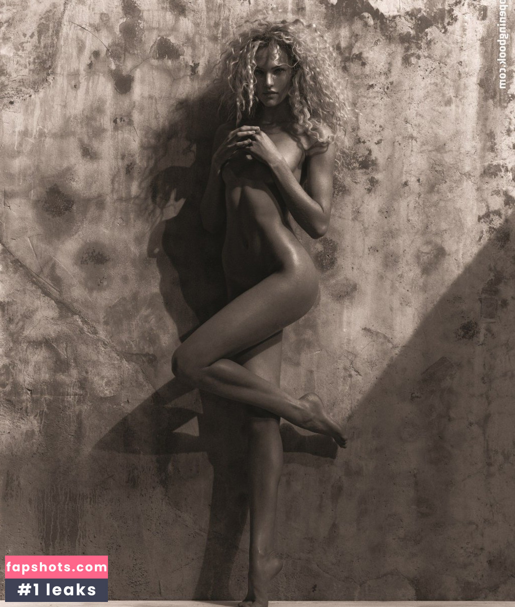 Candice Swanepoel gallery photo #911