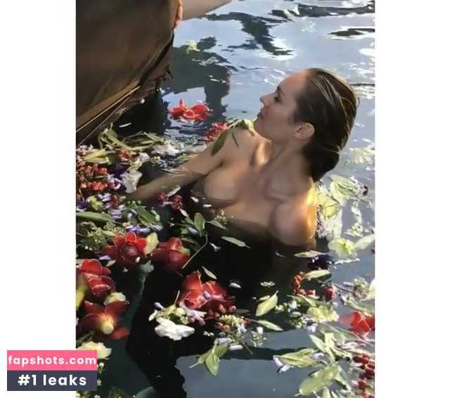 Candice Swanepoel gallery photo #941