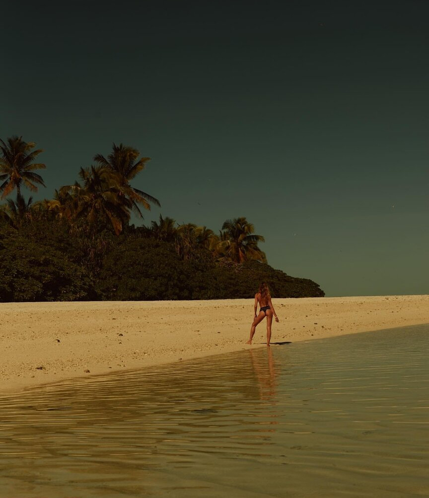 candice-swanepoel Nude Leaks OnlyFans Photos #393 - LeakJerk