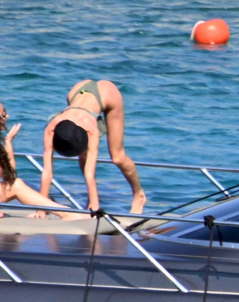 candice-swanepoel gallery photo #853