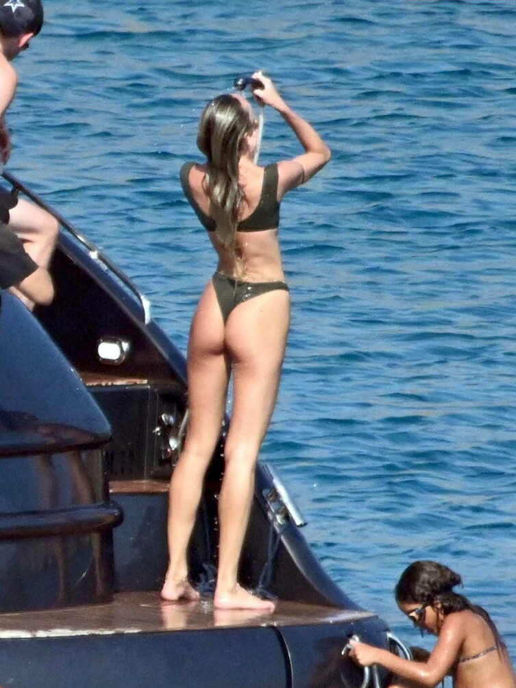 candice-swanepoel gallery photo #877