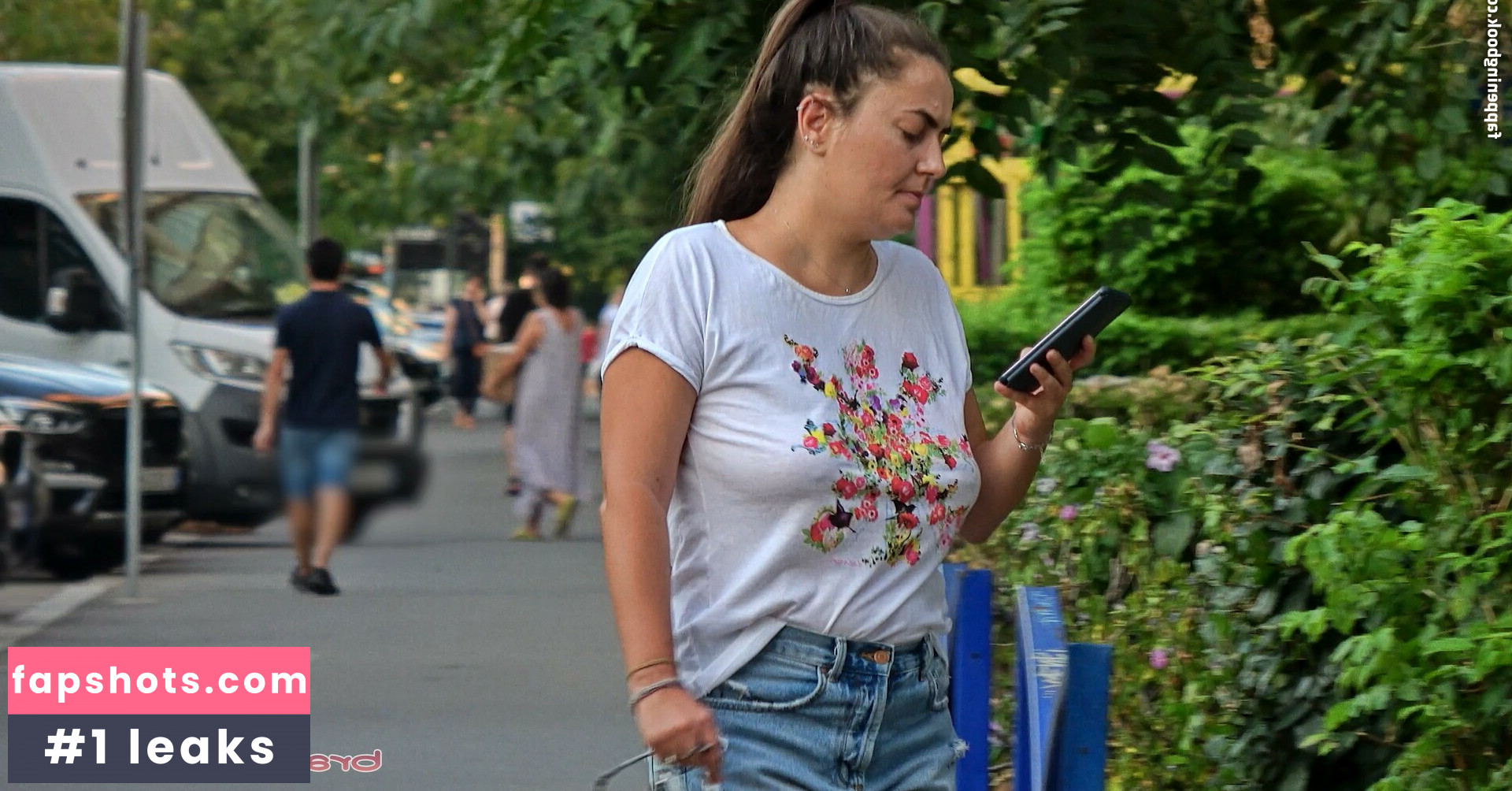 Candid Bralessday gallery photo #15