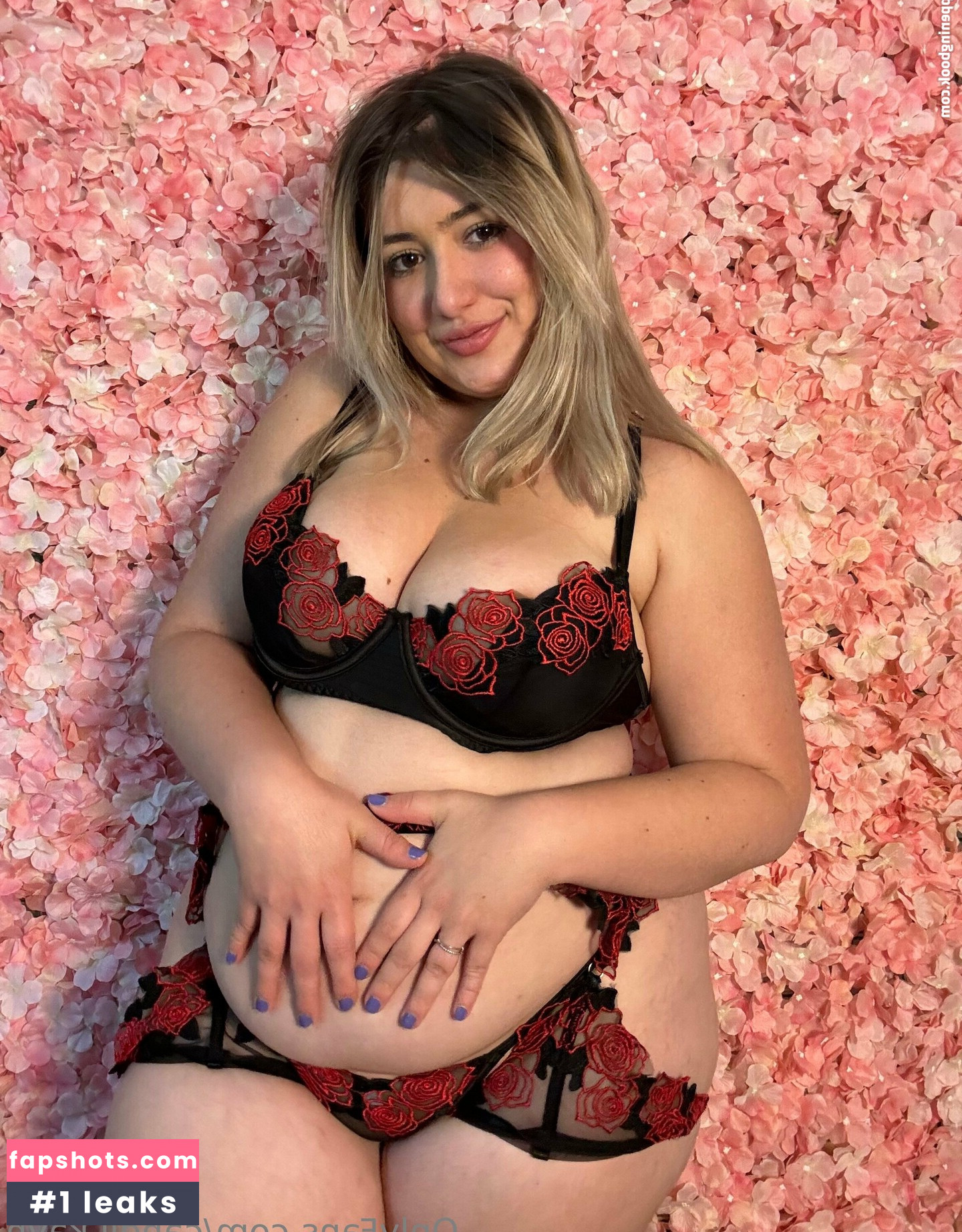 candii.kayn gallery photo #9