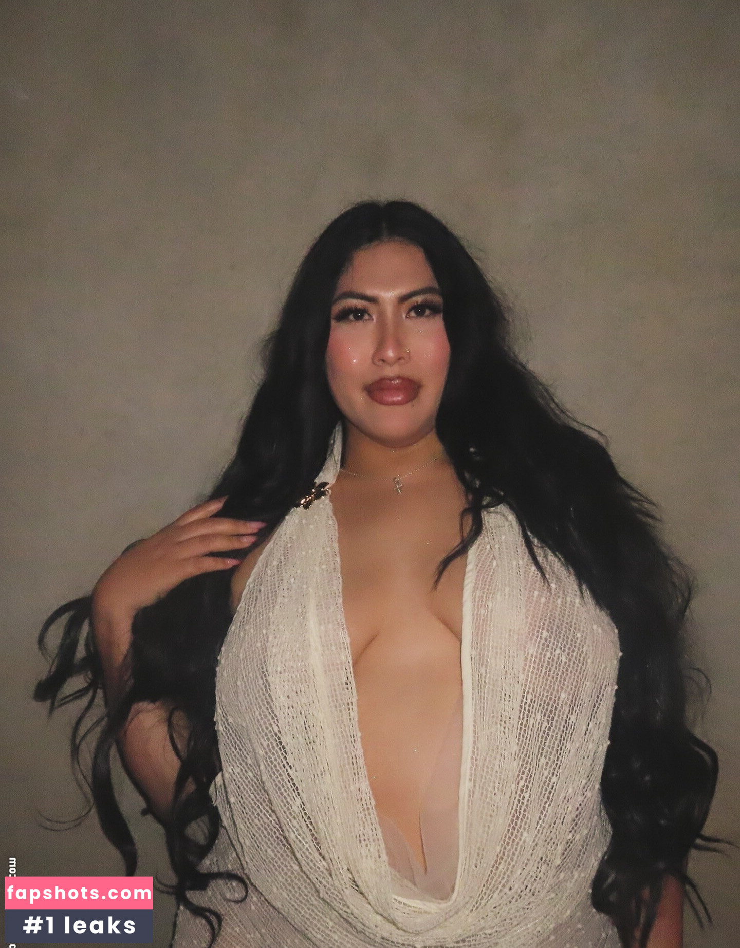 Candly Lee gallery photo #3