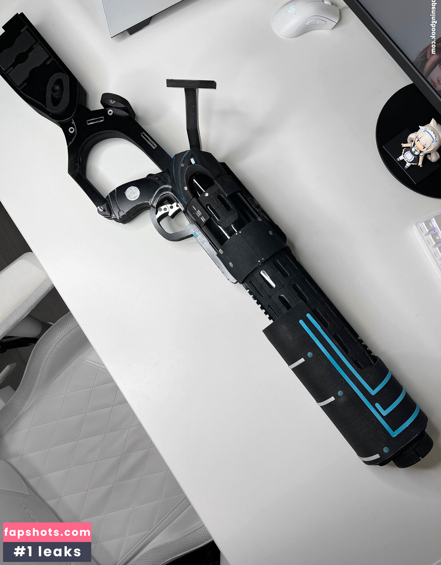 Candy Ball gallery photo #338