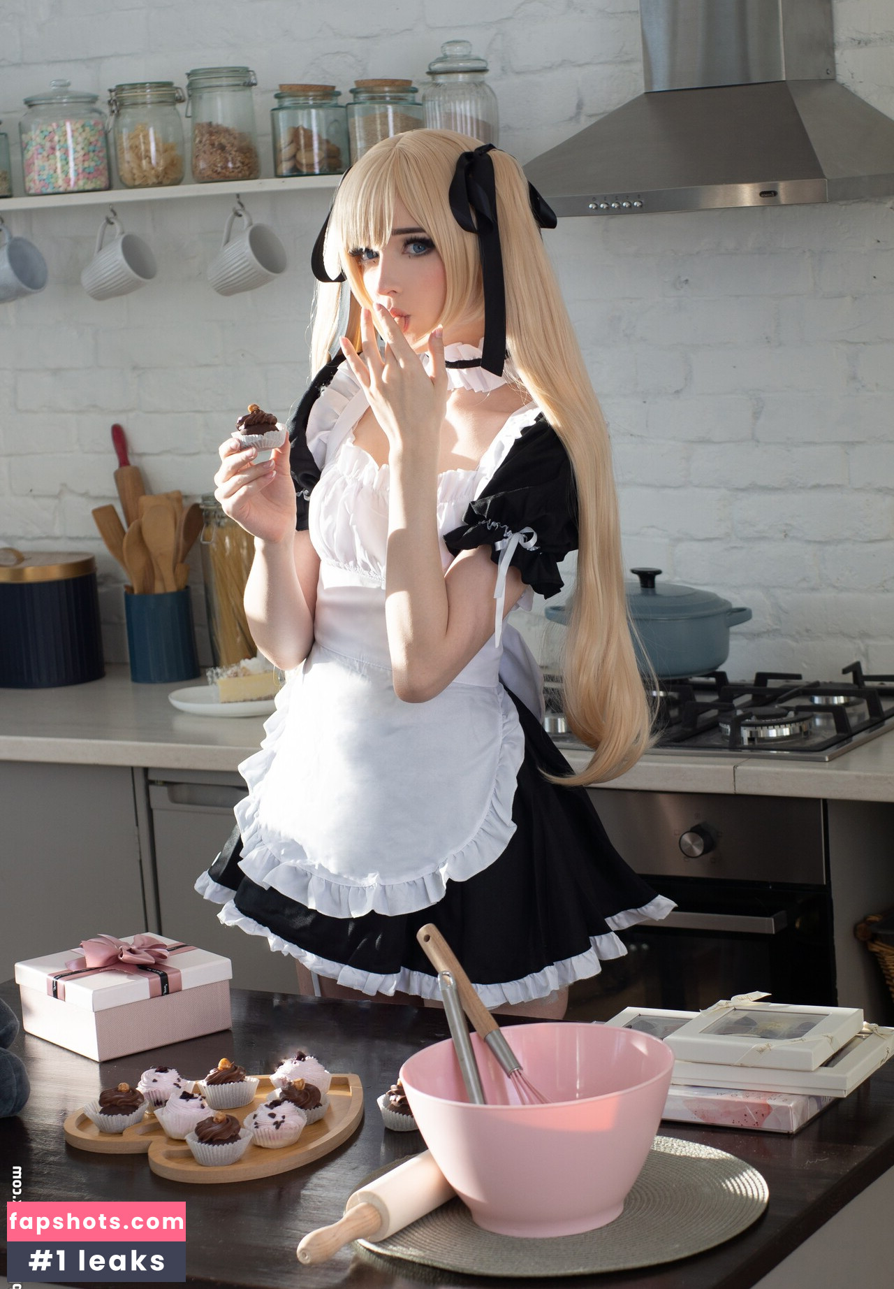 Candy Ball gallery photo #366