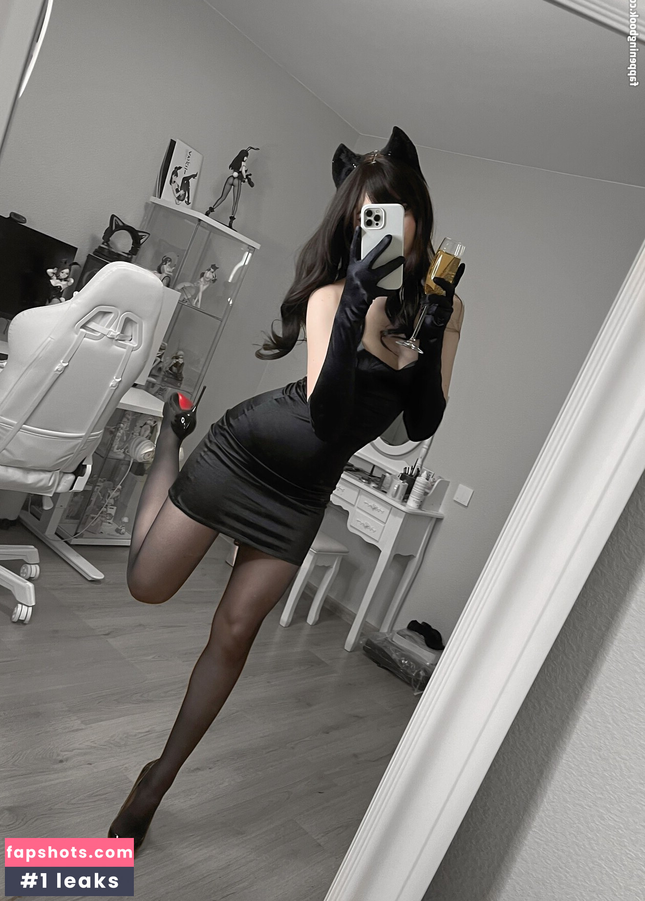 Candy Ball gallery photo #385