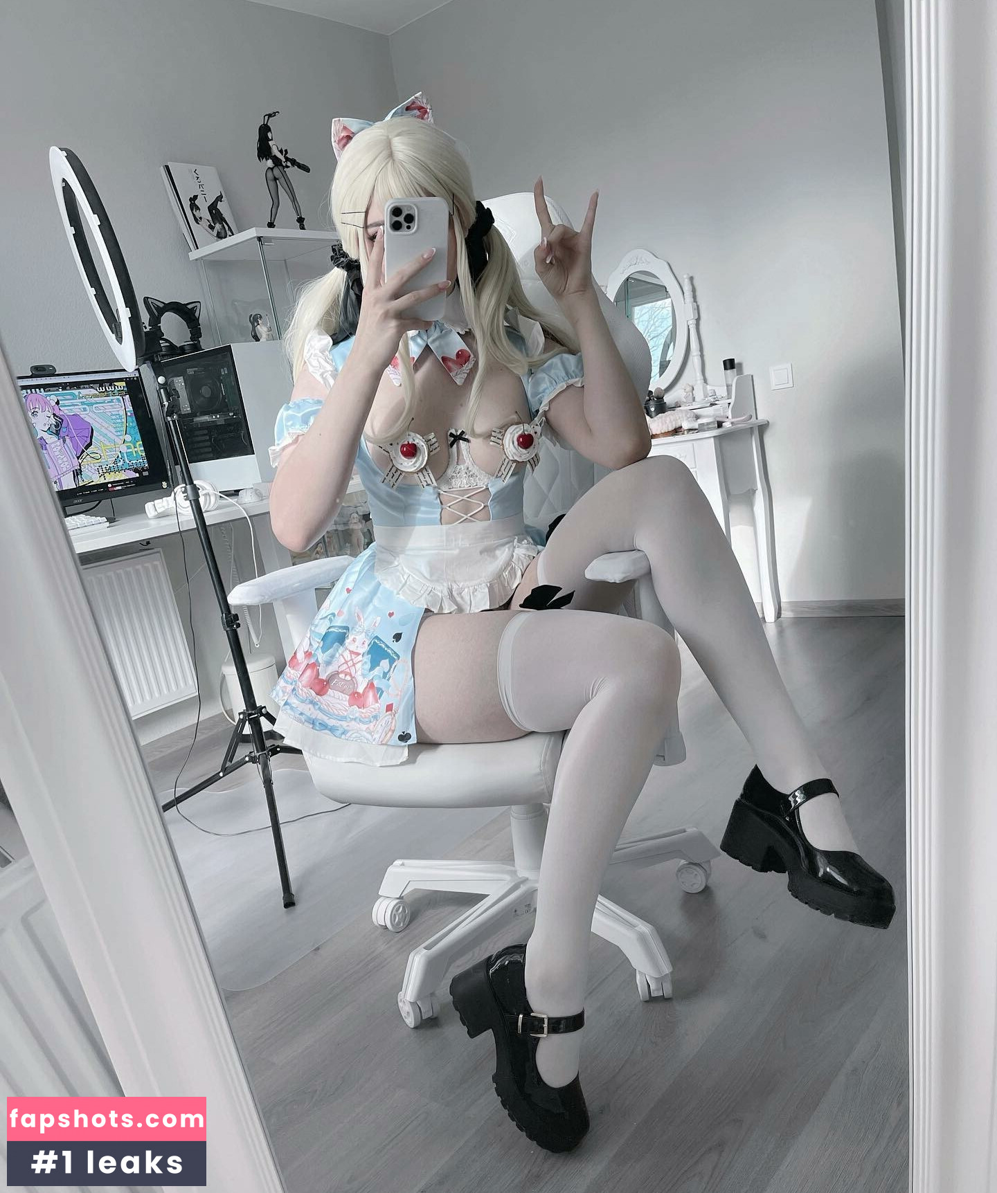 Candy Ball gallery photo #420