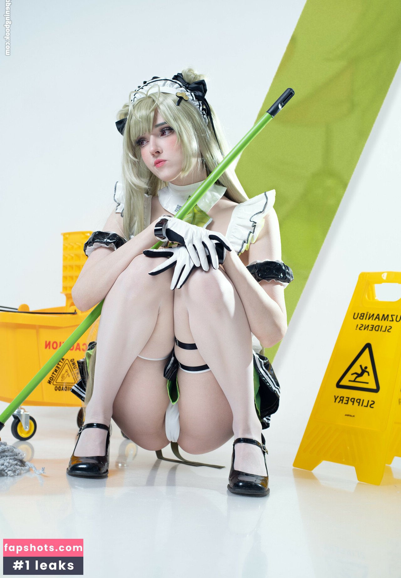 Candy Ball gallery photo #45