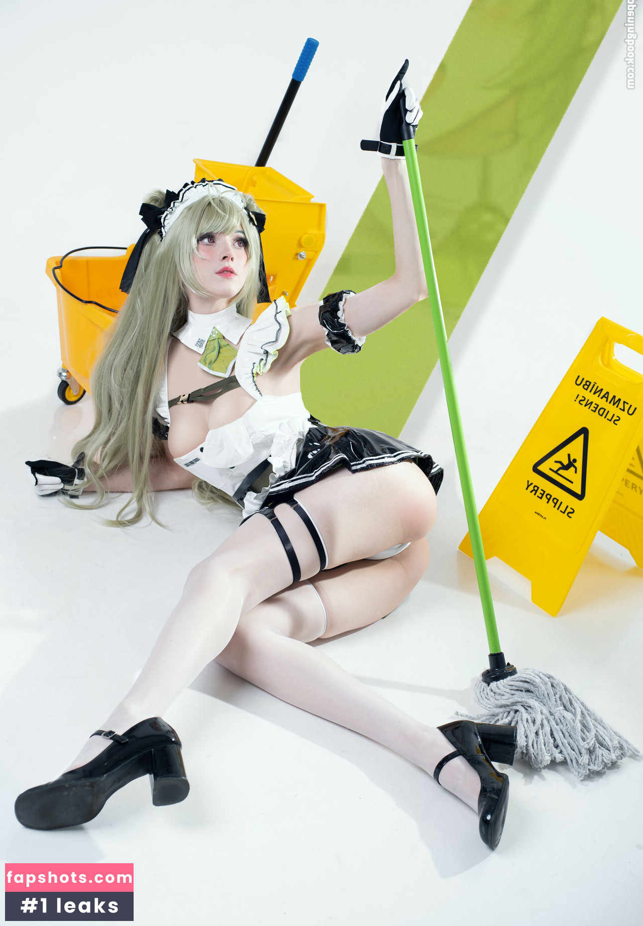 Candy Ball gallery photo #46