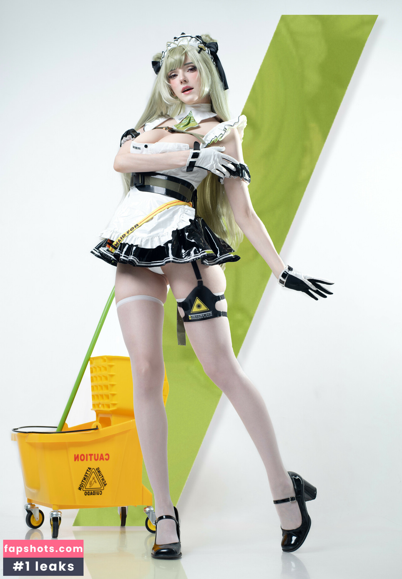 Candy Ball gallery photo #49