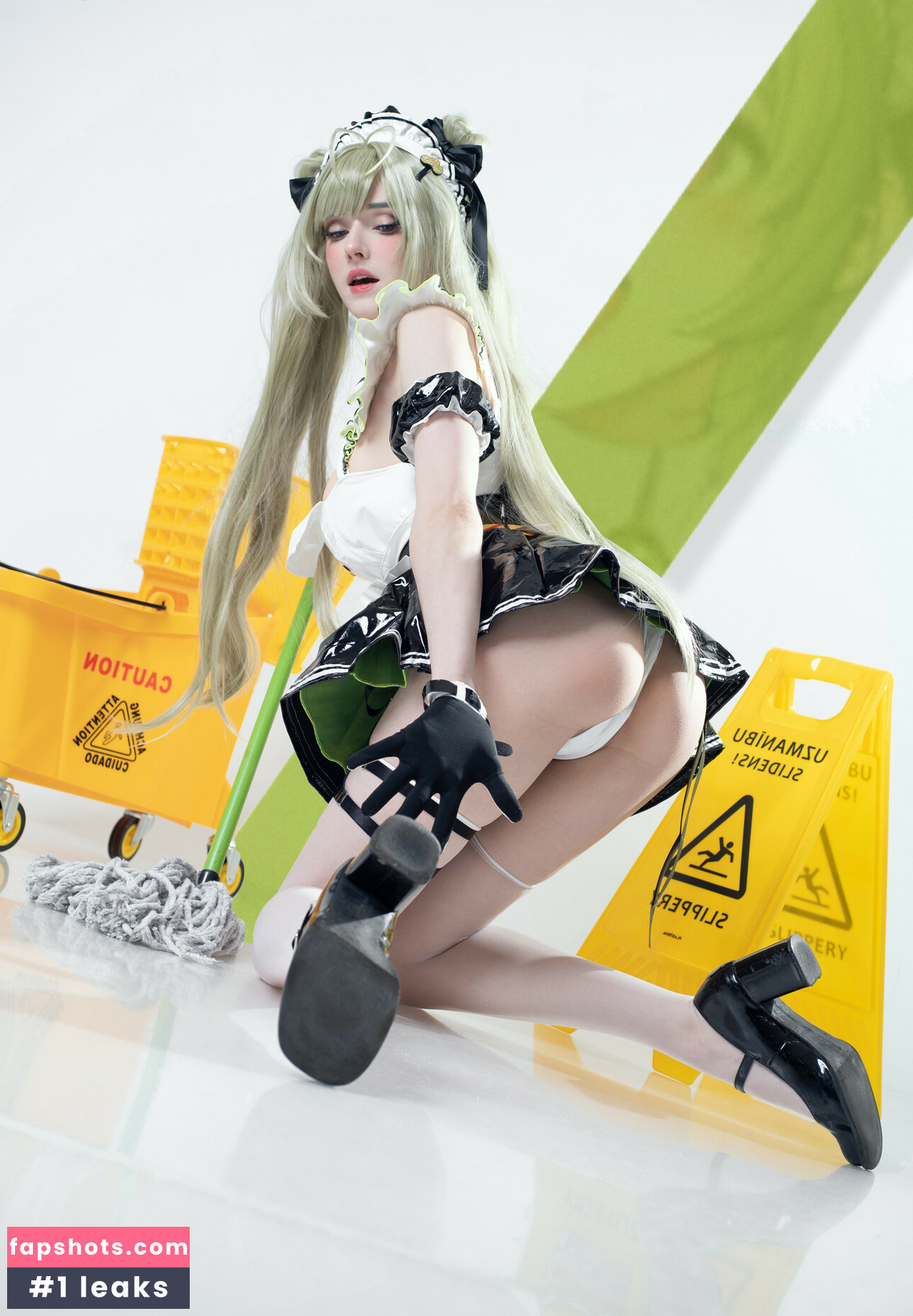 Candy Ball gallery photo #55