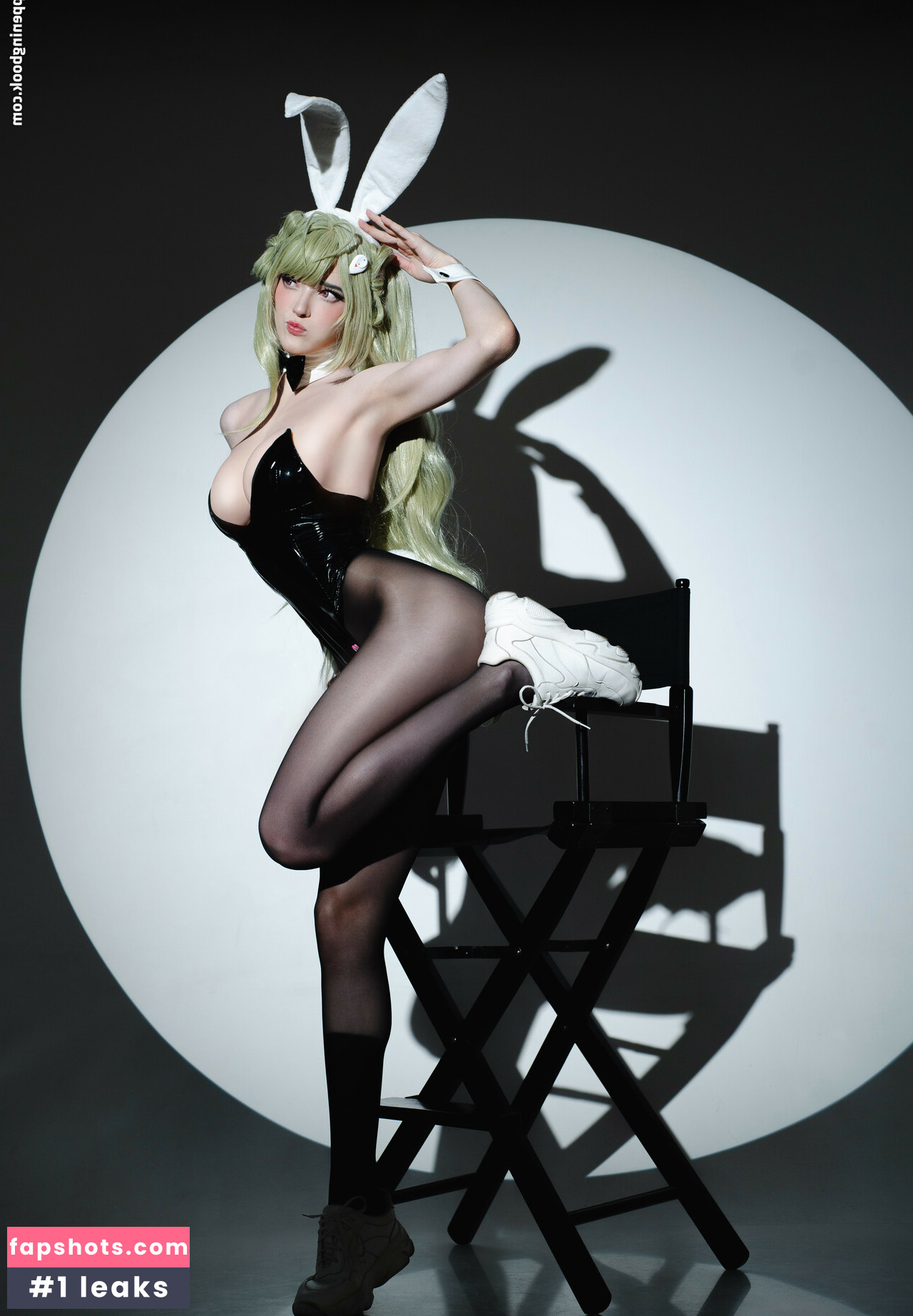 Candy Ball gallery photo #59