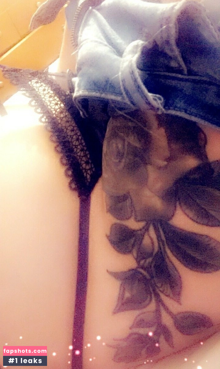 Candykissxo gallery photo #5