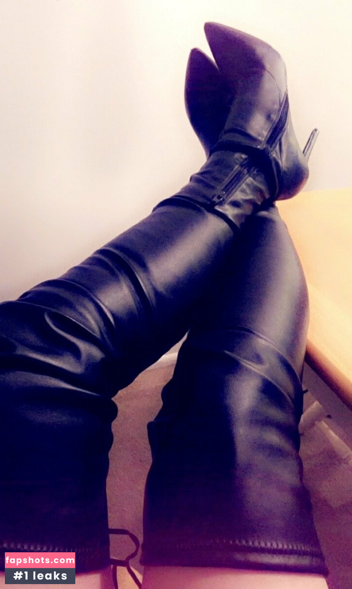 Candykissxo gallery photo #8