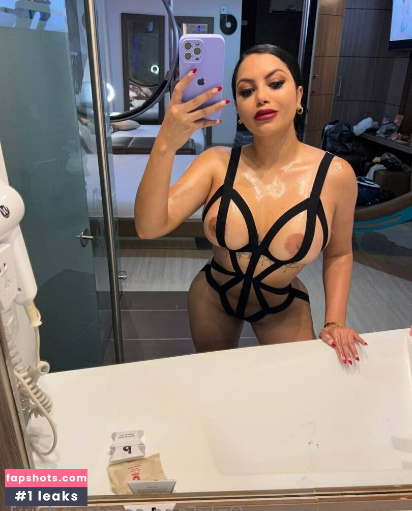 candyw1 gallery photo #477