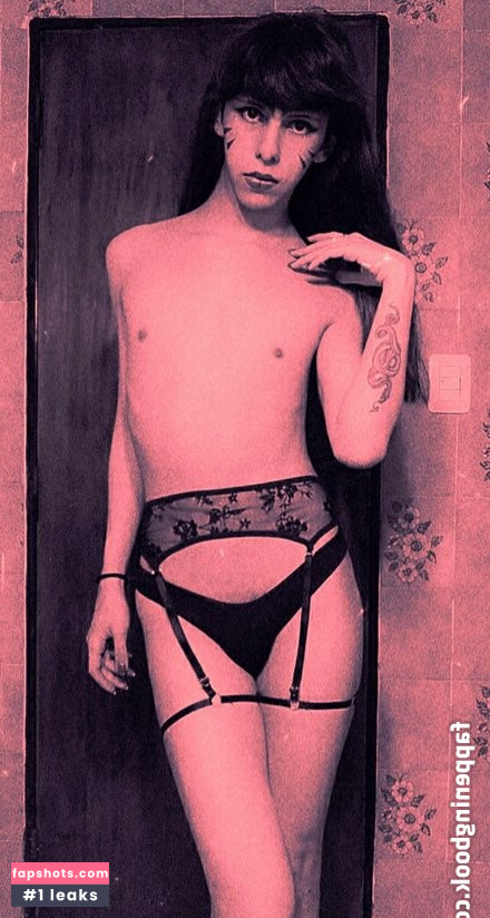 Canela Kaisa gallery photo #3