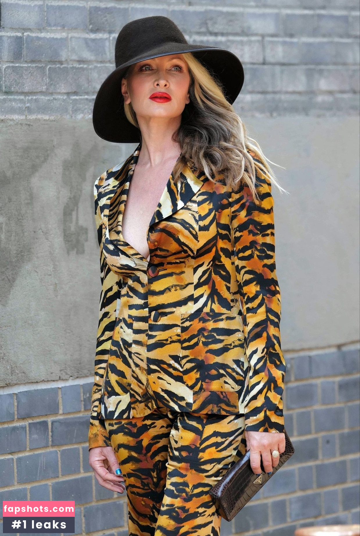 Caprice Bourret gallery photo #189