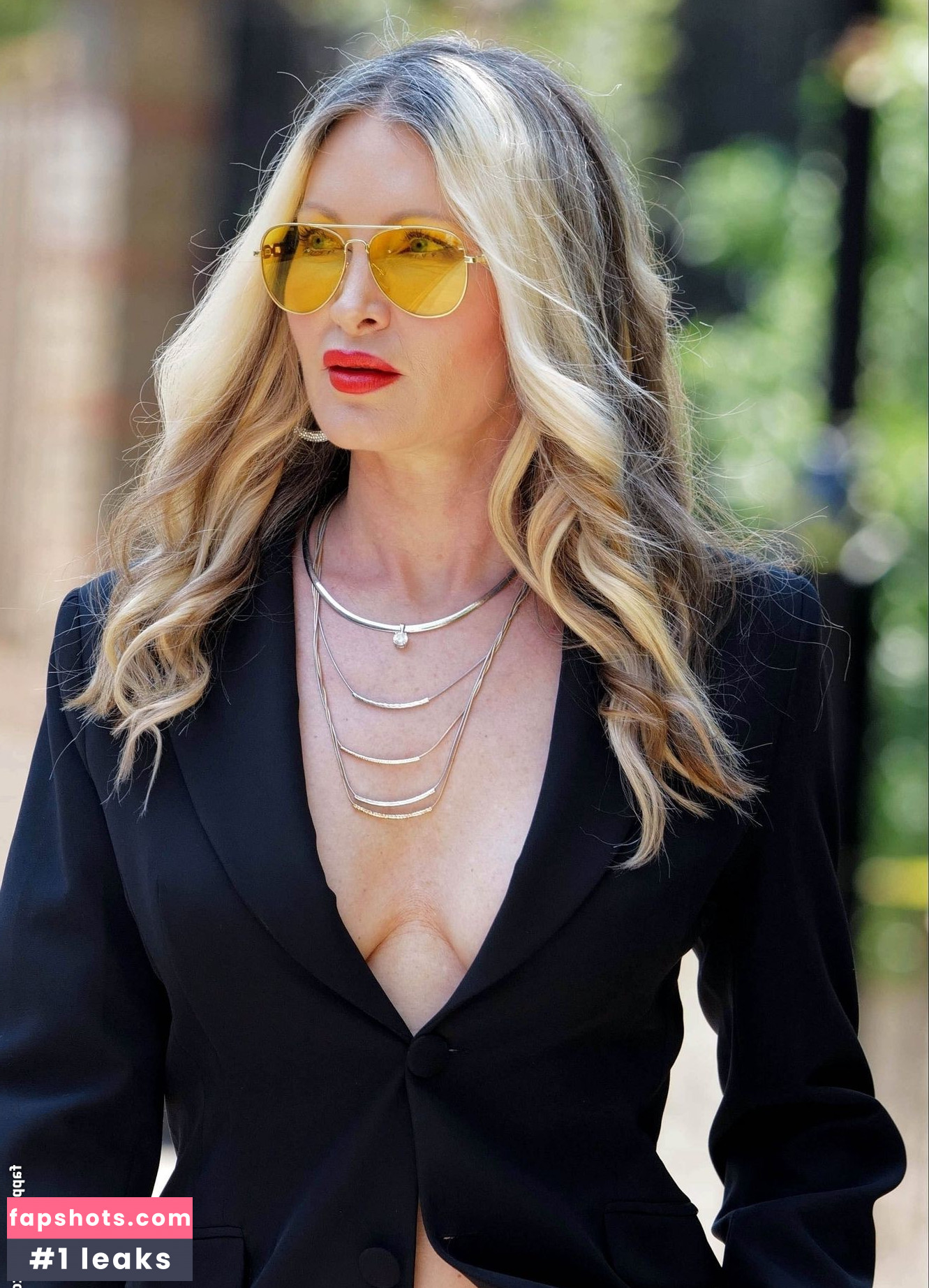 Caprice Bourret gallery photo #195