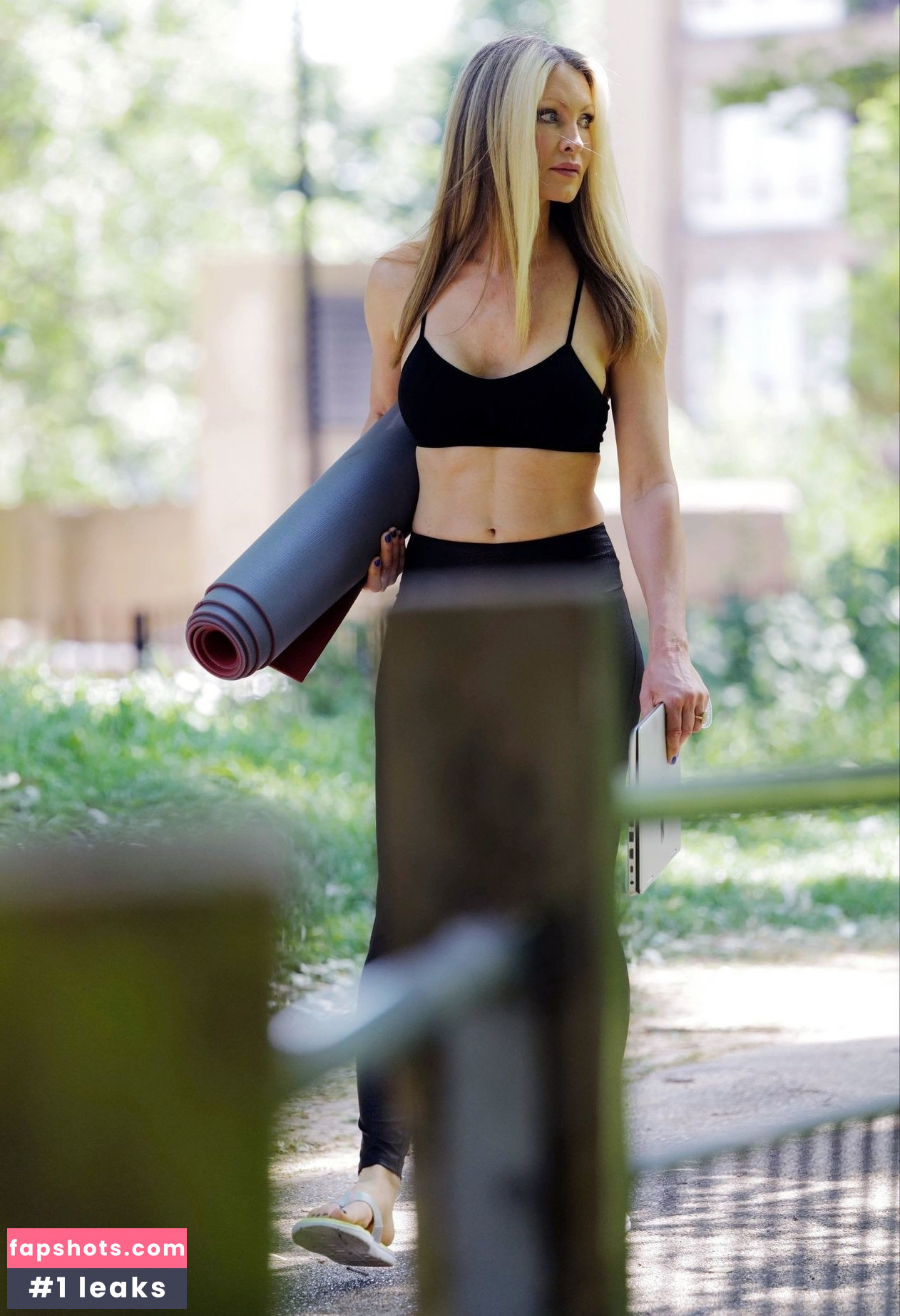 Caprice Bourret gallery photo #201