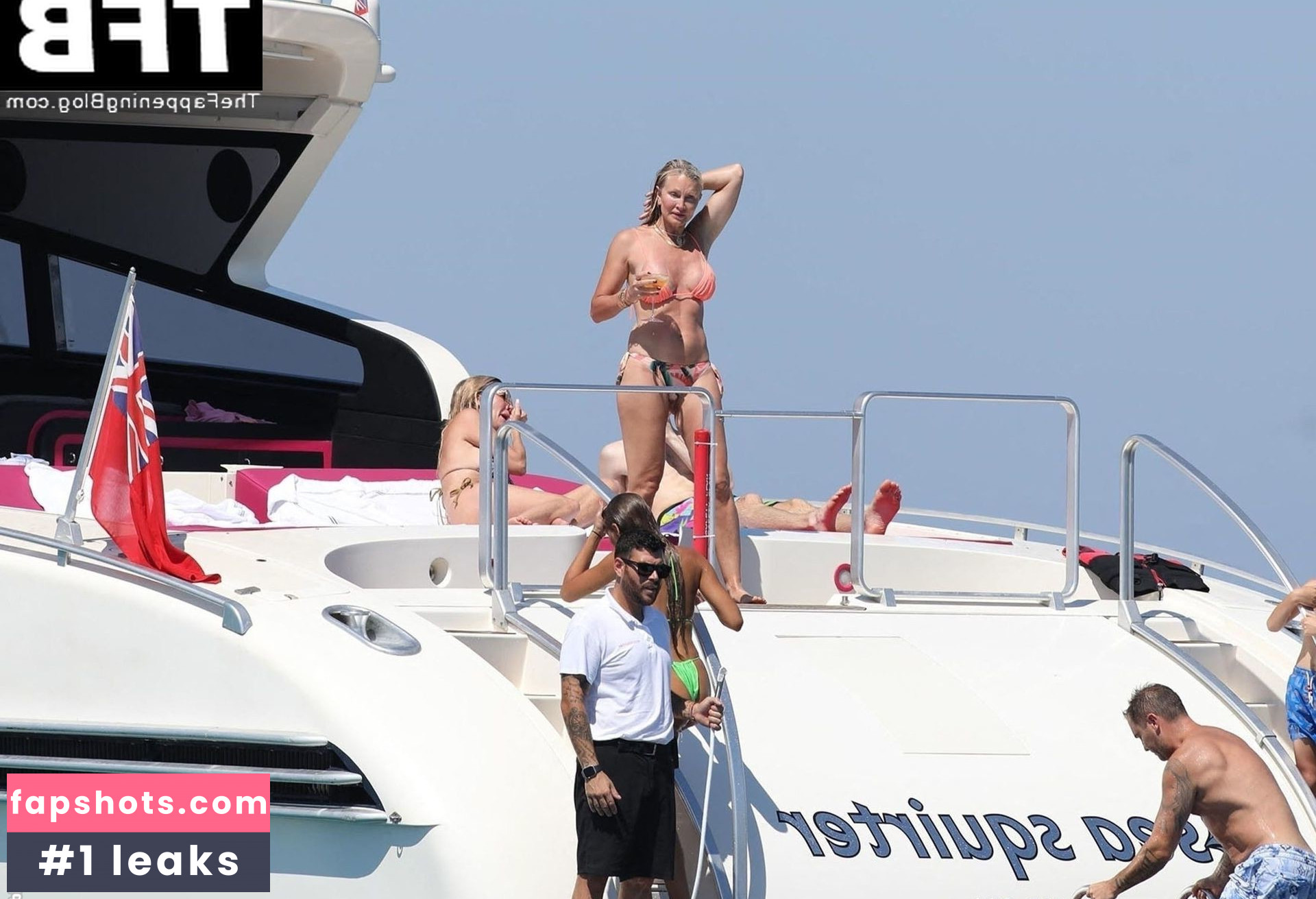 Caprice Bourret gallery photo #22