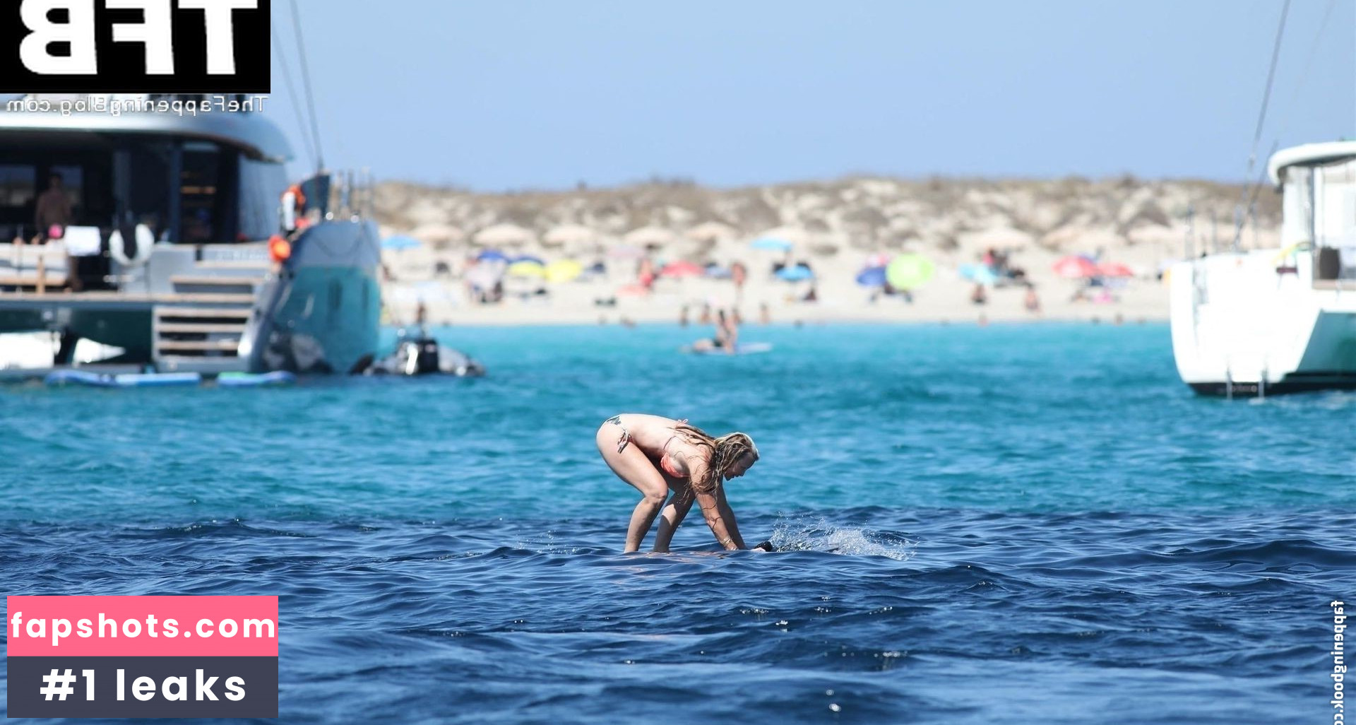 Caprice Bourret gallery photo #29