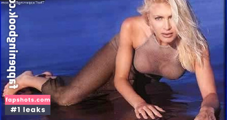 Caprice Bourret gallery photo #38