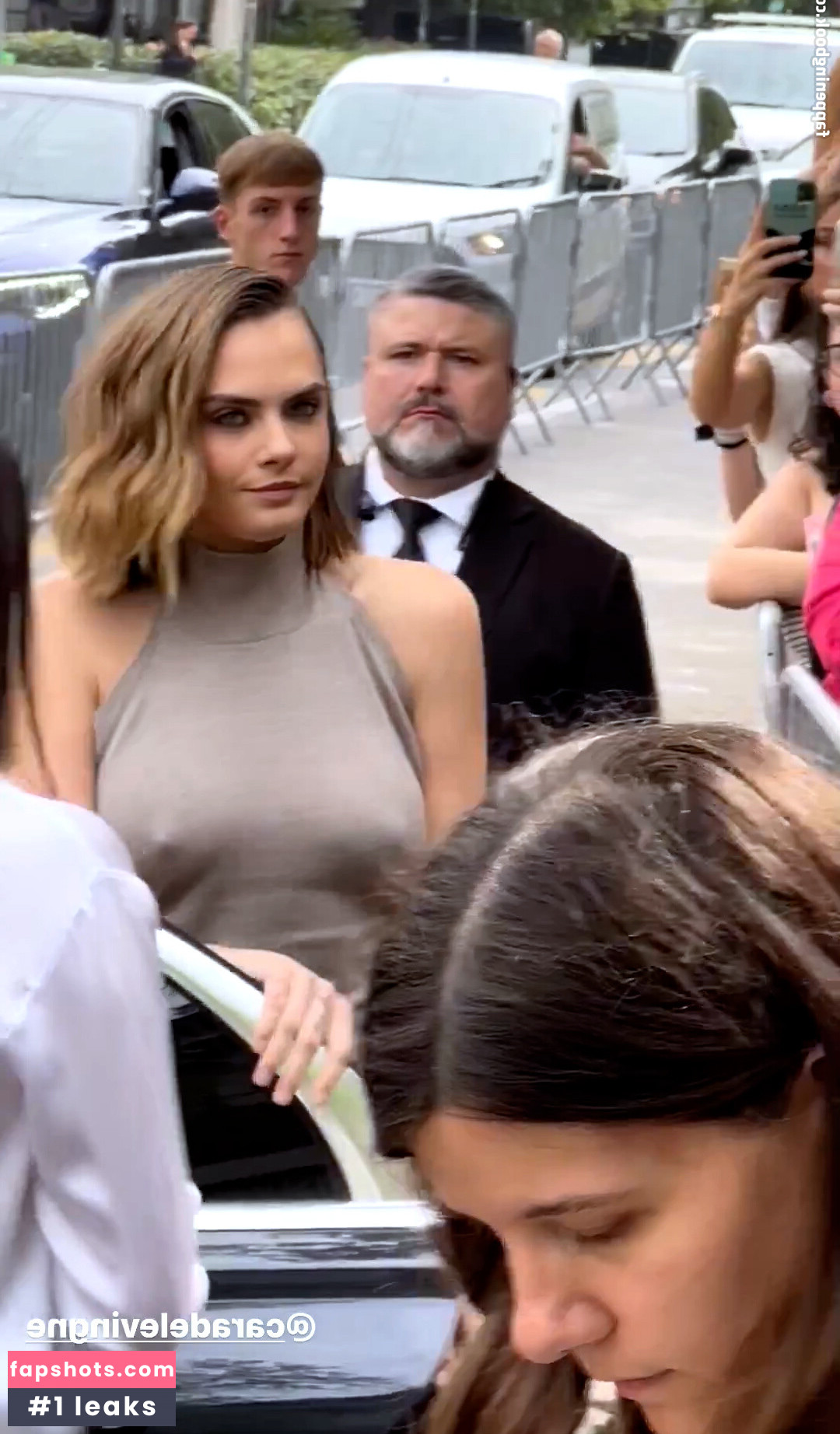 Cara Delevingne gallery photo #208