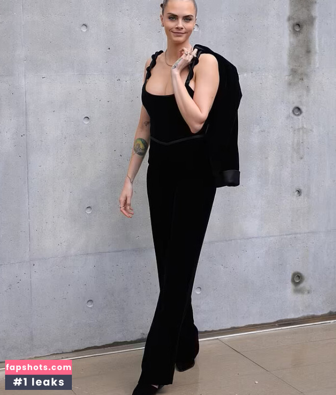 Cara Delevingne gallery photo #220