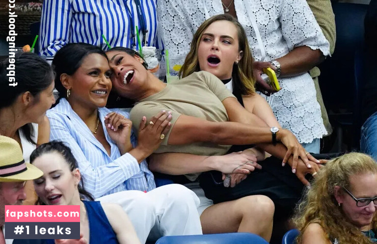 Cara Delevingne gallery photo #247