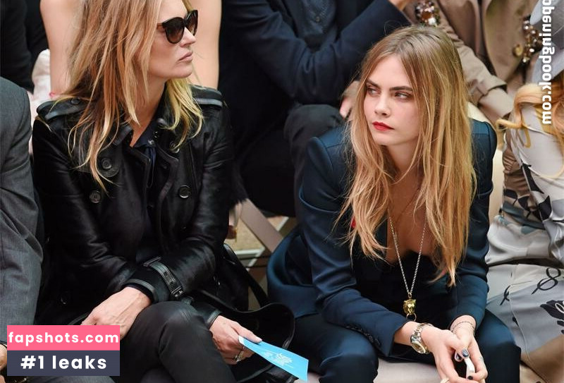 Cara Delevingne gallery photo #327